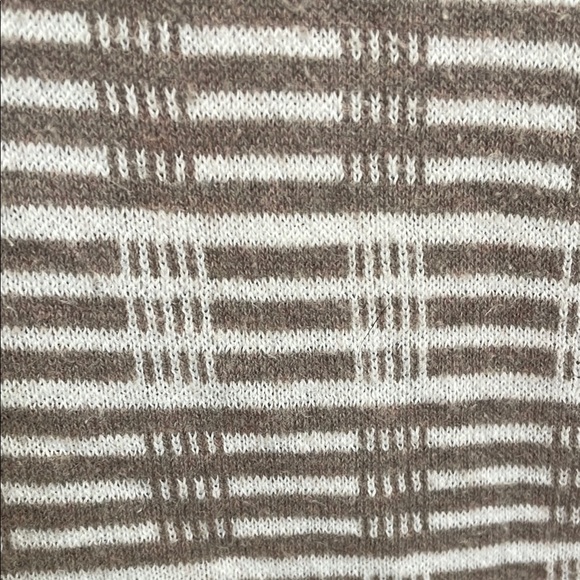 Abercrombie & Fitch V-Neck Sweater - Brown and Gray - Picture 4 of 4